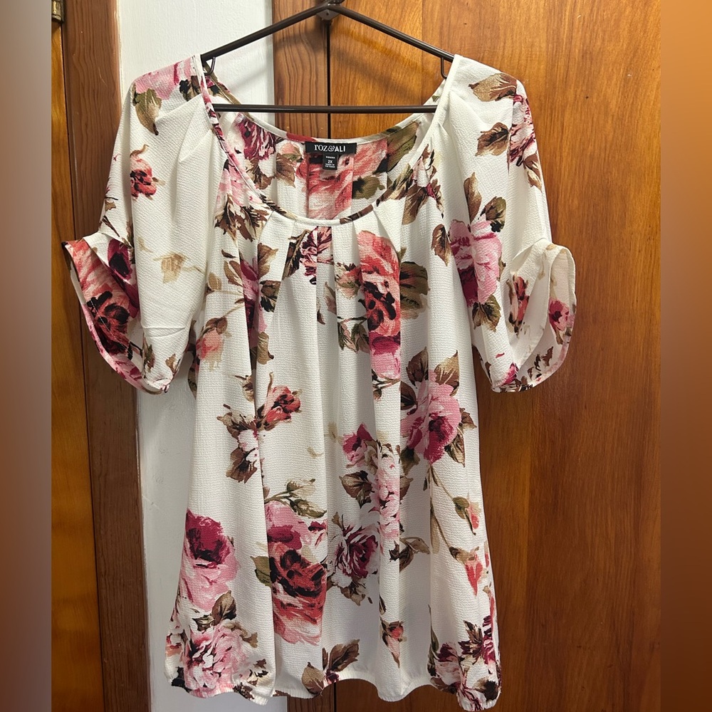 Roz & Ali Cream Floral Tunic with Pink Roses